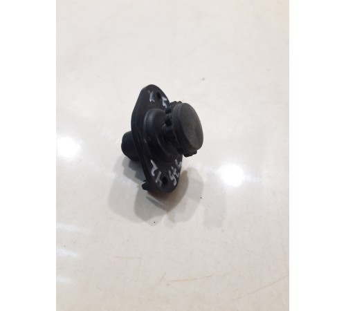 Буфер капота