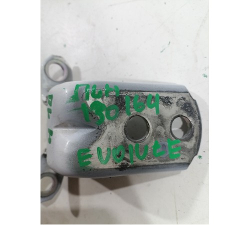 Петля двери передняя левая нижняя