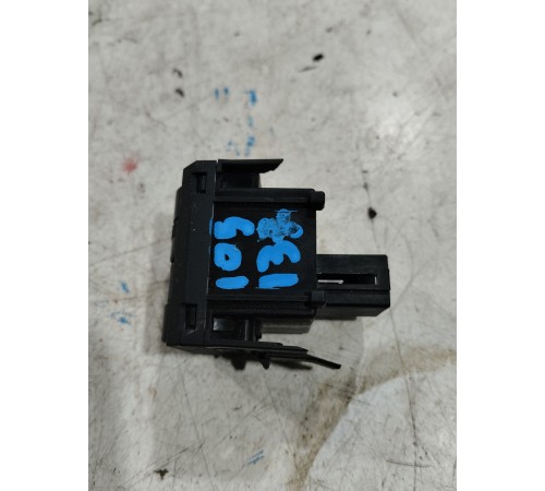 Кнопка корректора фар