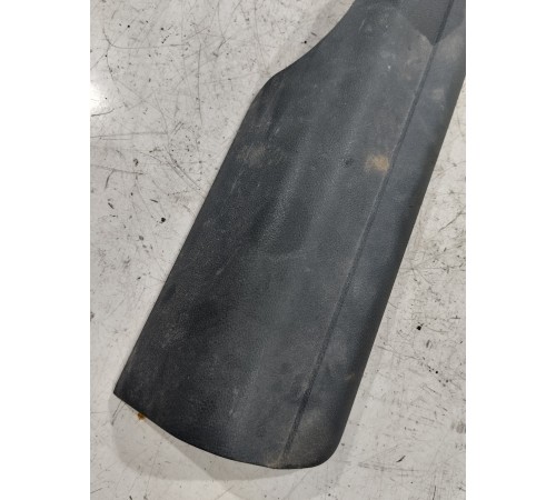 Накладка порога передняя левая