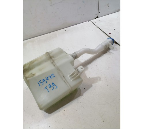 Бачок омывателя лобового стекла