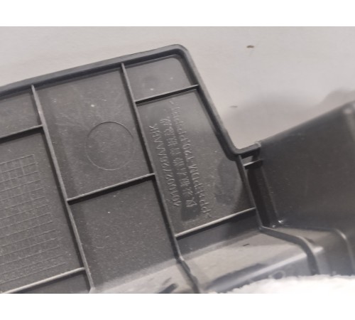 Накладка торпедо правая