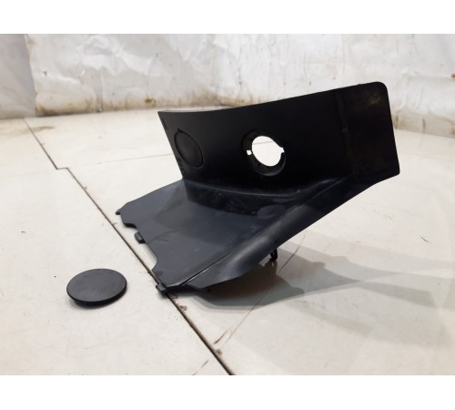 накладка фары(задняя левая)