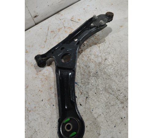 Рычаг подвески передний левый