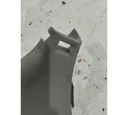 Накладка порога (передняя левая)