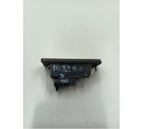 Фонарь подсветки номерного знака