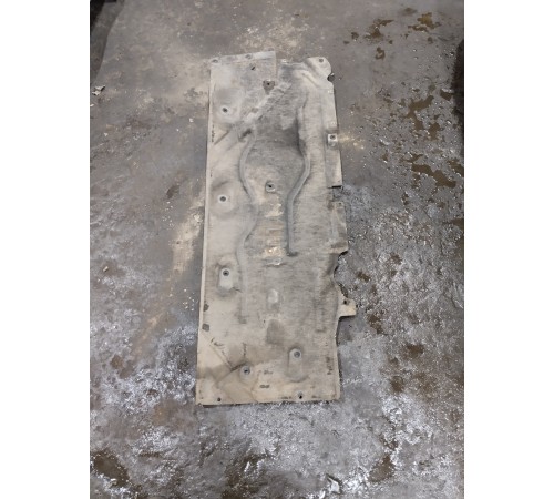 Защита днища (правая)