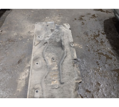 Защита днища (правая)