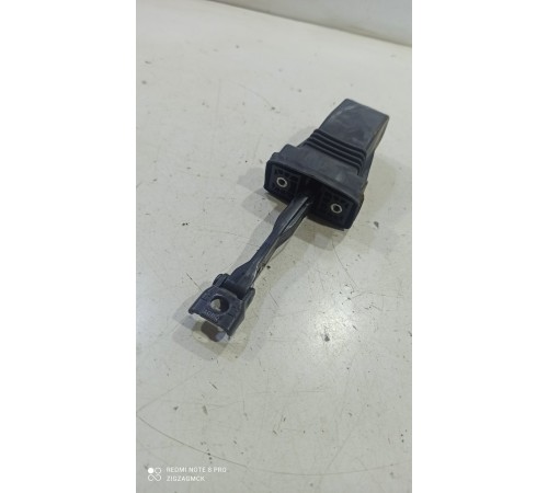 Ограничитель двери(передний правый)