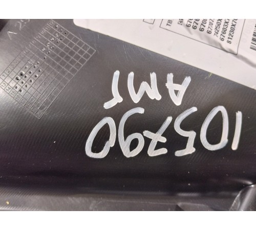 Обшивка двери (задняя правая)