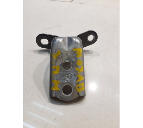 Петля двери (задняя, правая, нижняя)