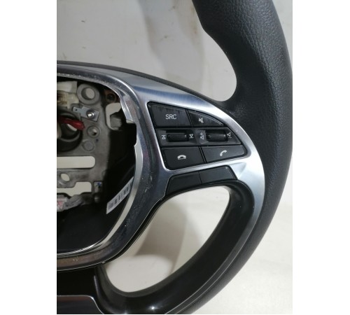 Рулевое колесо (руль) с многофунциональными кнопками