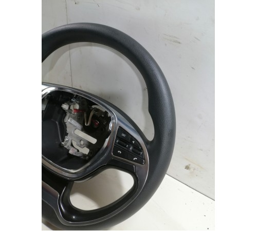 Рулевое колесо (руль) с многофунциональными кнопками