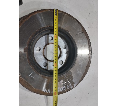 Тормозной диск передний