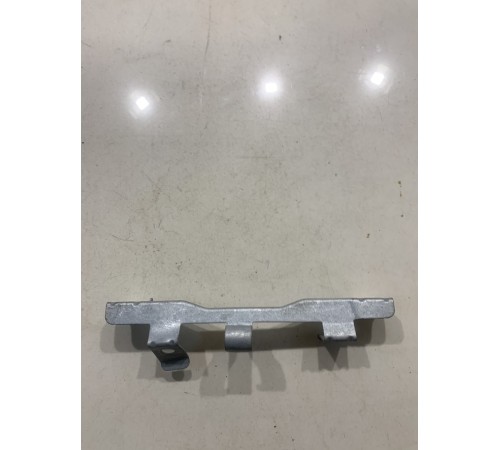 Кронштейн(крепление) салона