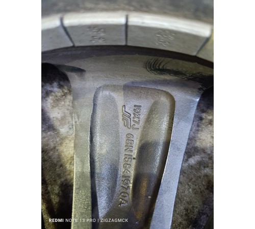 Комплект колес 235/50R19