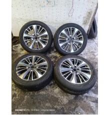 Комплект колес 235/50R19