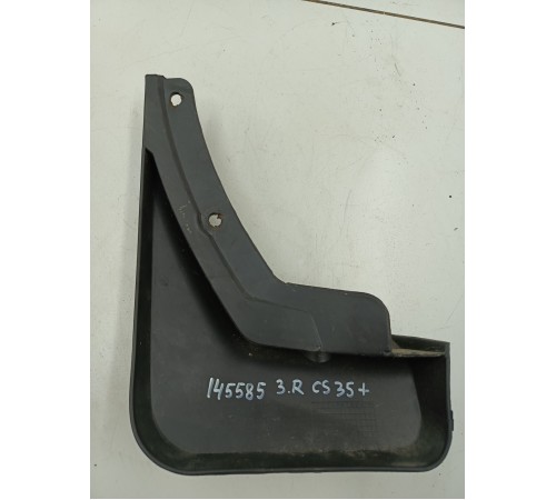 Брызговик задний правый