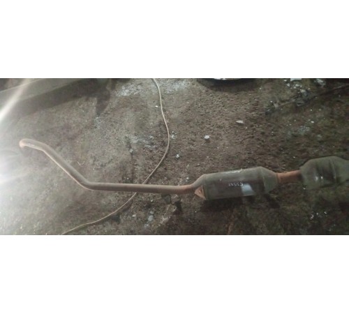 Приемная труба глушителя