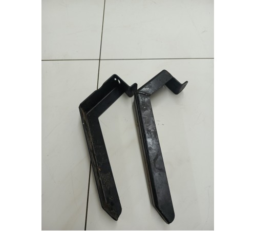 Кронштейн защиты двигателя 2шт