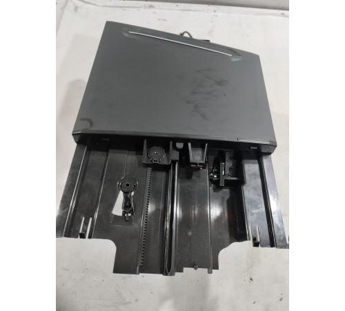 Ящик центральной консоли