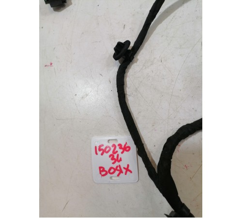 Электропроводка двери задняя левая