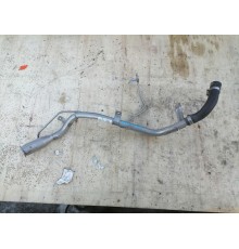 Горловина топливного бака