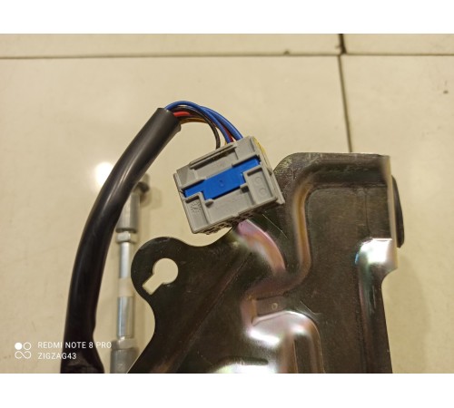 Привод открывания крышки багажника