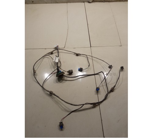 Электропроводка заднего бампера