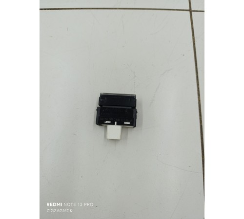 Кнопка аварийной сигнализации