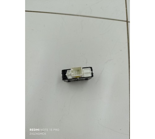 Кнопка аварийной сигнализации