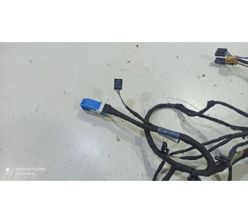 Электропроводка (жгут проводов) обшивки двери