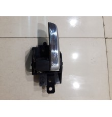 Ручка двери (задняя, левая, внутренняя)