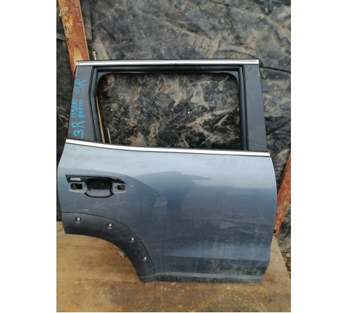 Дверь задняя правая