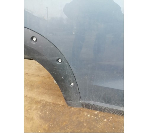 Дверь задняя правая