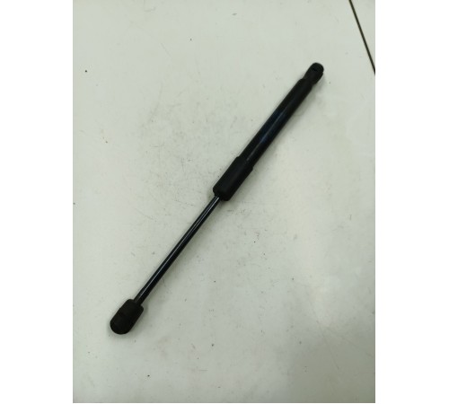 Амортизатор капота