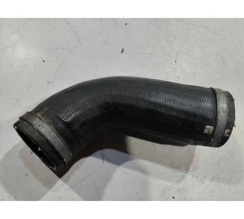 Патрубок радиатора