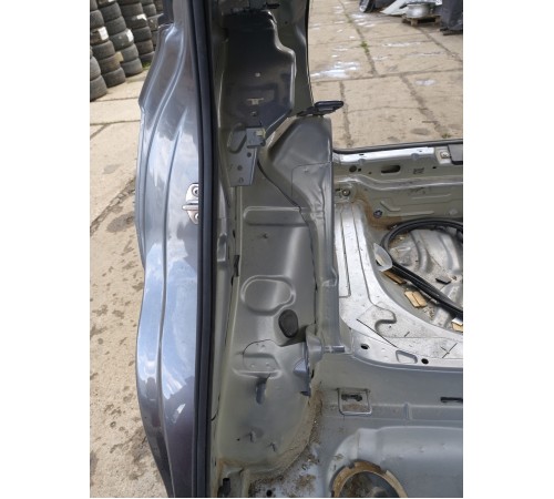 Крыло заднее правое