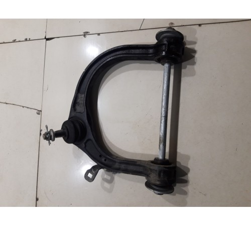 Рычаг подвески(передний правый)