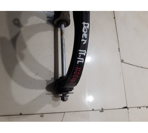 Рычаг подвески(передний правый)