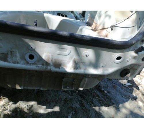 Задняя панель кузова