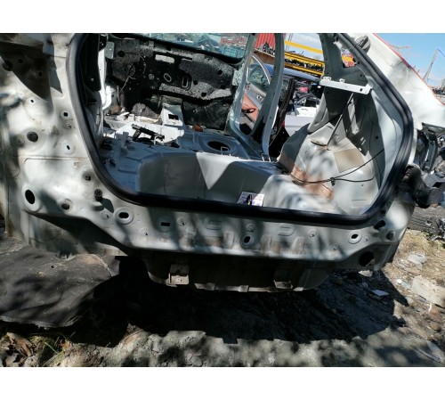 Задняя панель кузова