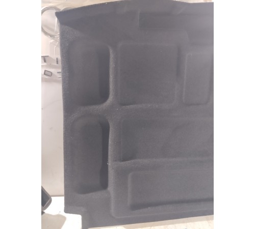 Пол багажника