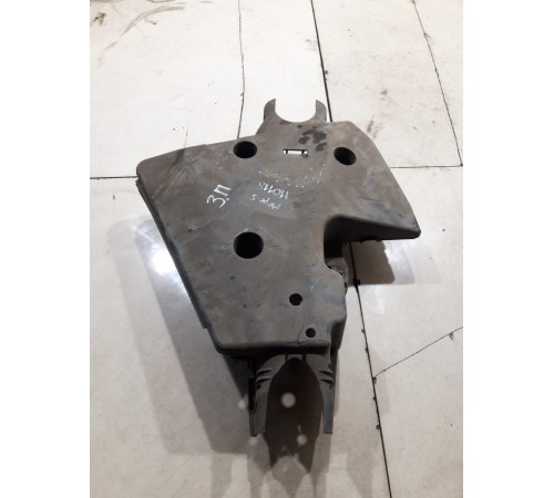 Пыльник рычага подвески (задний правый)