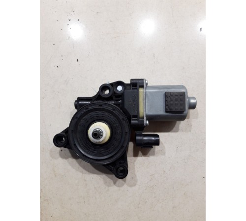 Моторчик стеклоподъемника (задний левый)