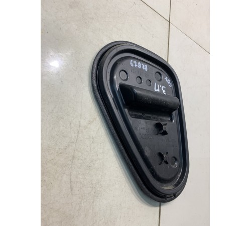 Накладка двери (задняя, правая)