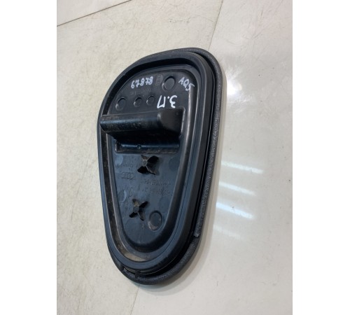 Накладка двери (задняя, правая)