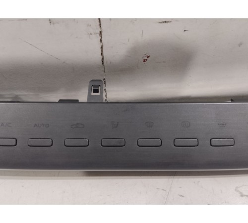 Блок управления климатом с накладкой декоративной