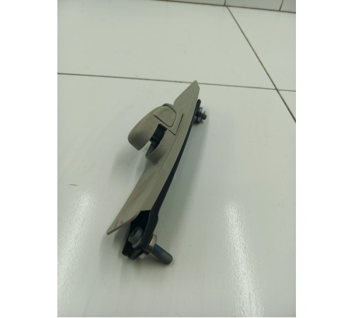 Механизм регулировки ремня безопасности правый