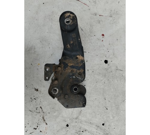 Гидрозамок кабины левый